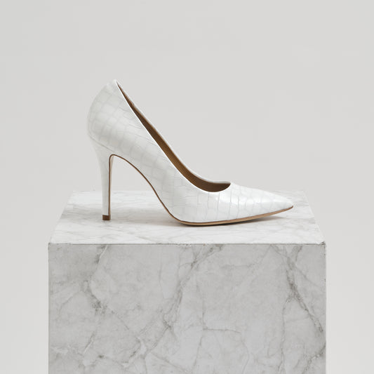 White pump
leather high heel
womans heels
crocodile print pump
White wedding shoes
White heels
White wedding heels
White wedding pumps
White pumps
White high heels