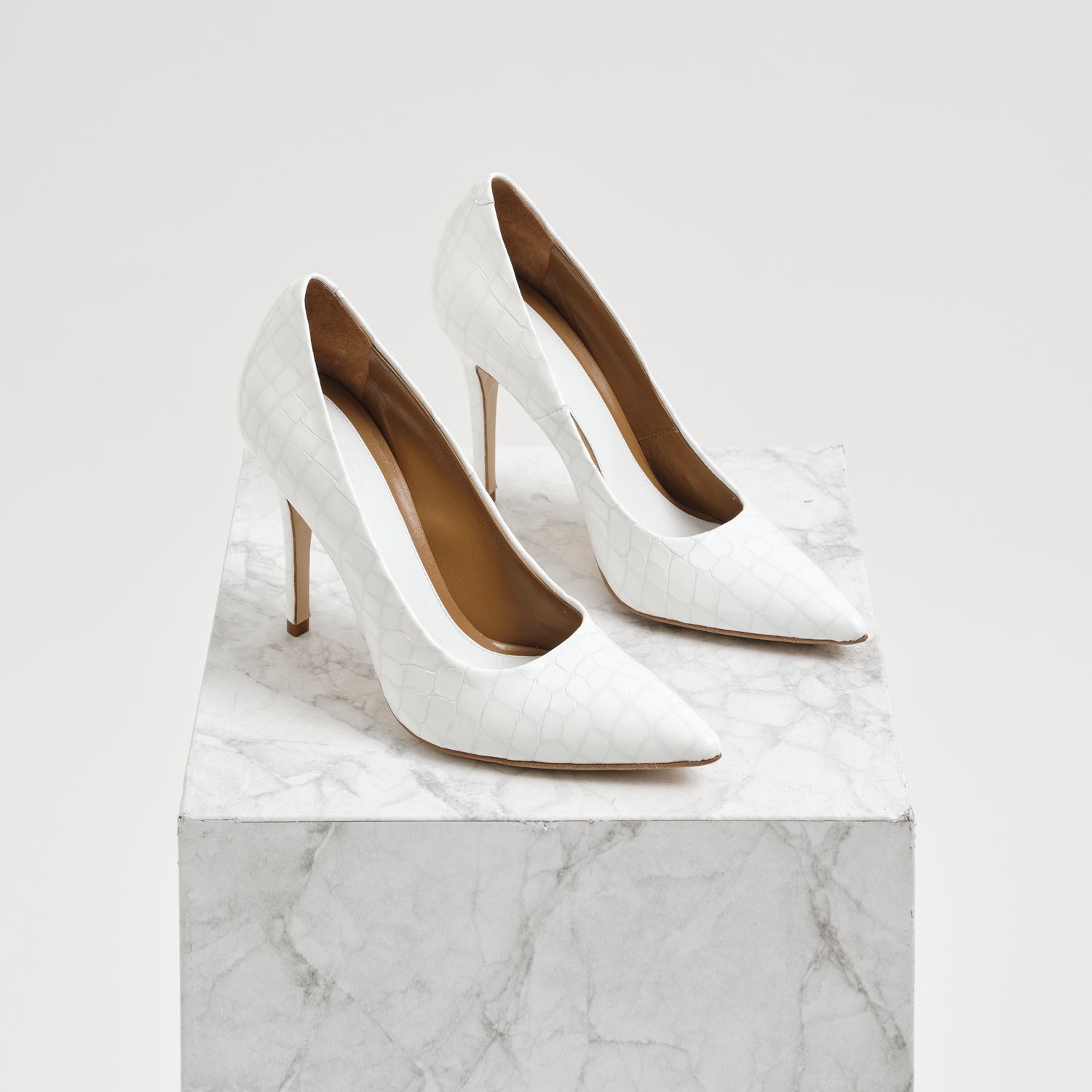 White pump
leather high heel
womans heels 
crocodile print pump 
White wedding shoes 
White heels 
White wedding heels
White wedding pumps 
White pumps 
White high heels