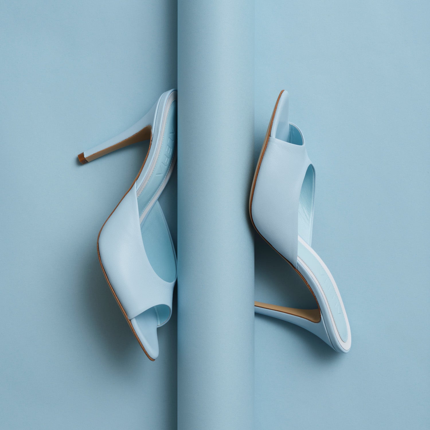 high heel blue mule
blue heels 
blue shoes
woman's blue shoes 
woman's blue heels 
baby blue shoes 
blue mules