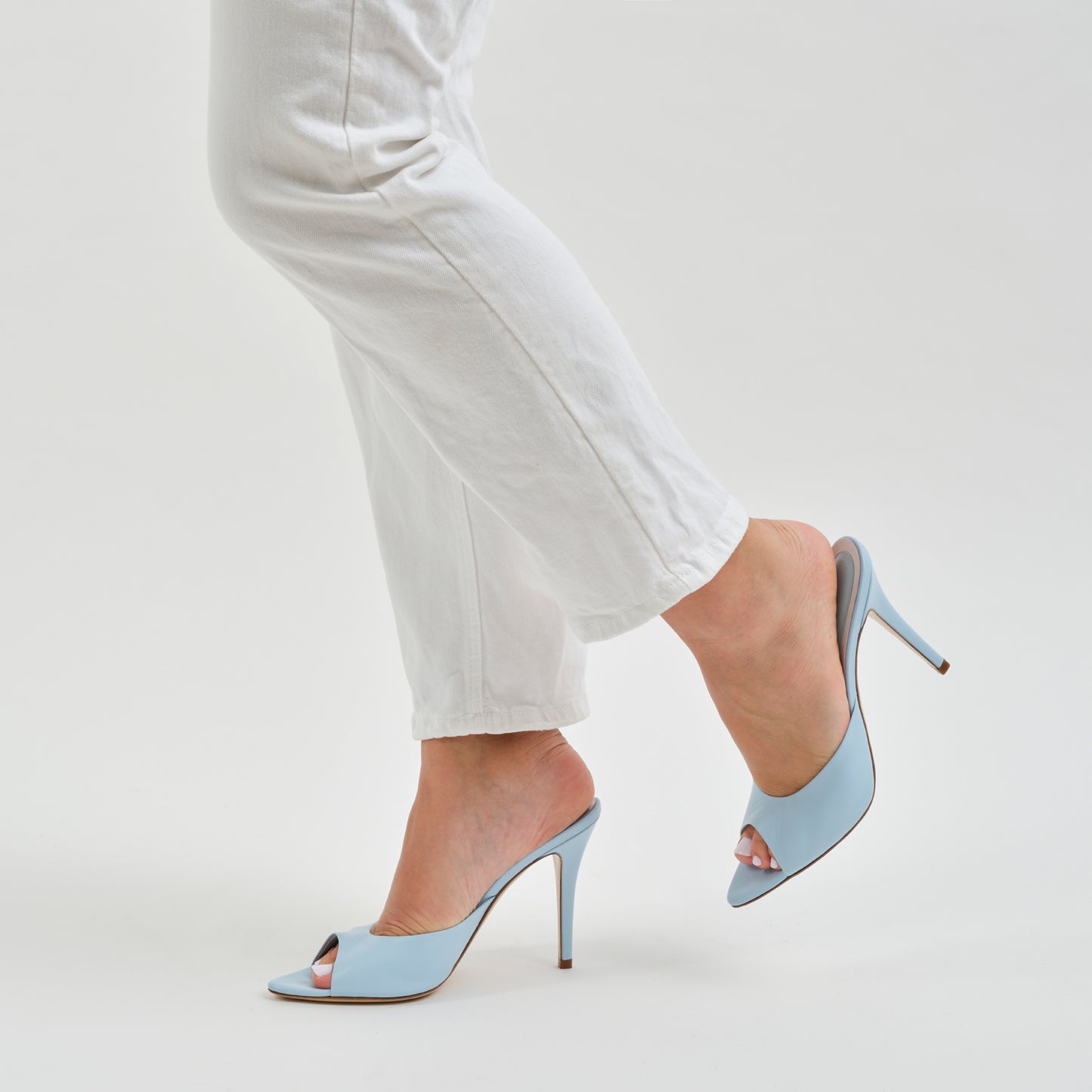 high heel blue mule
blue heels
blue shoes
woman's blue shoes
woman's blue heels
baby blue shoes
blue mules